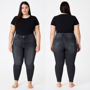 🔥🔥KANCAN High-Rise Ankle Skinny - Size 16 | Frayed Hem | Sculpting Denim 🔥🔥
